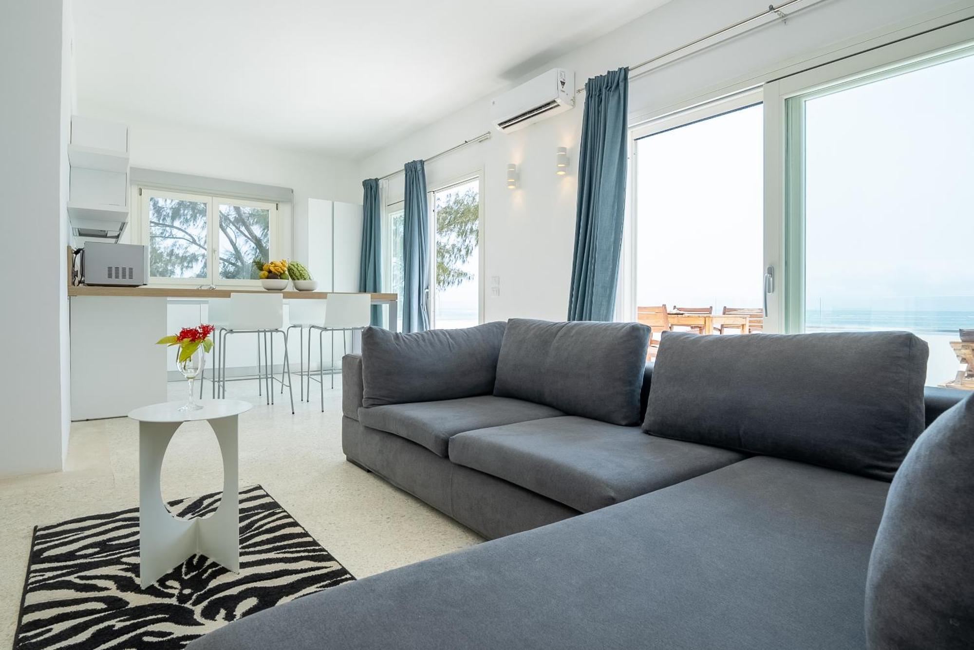 Ocean View Penthouse With Jacuzzi Elias Homes Zanzibarhouses Gulioni Luaran gambar