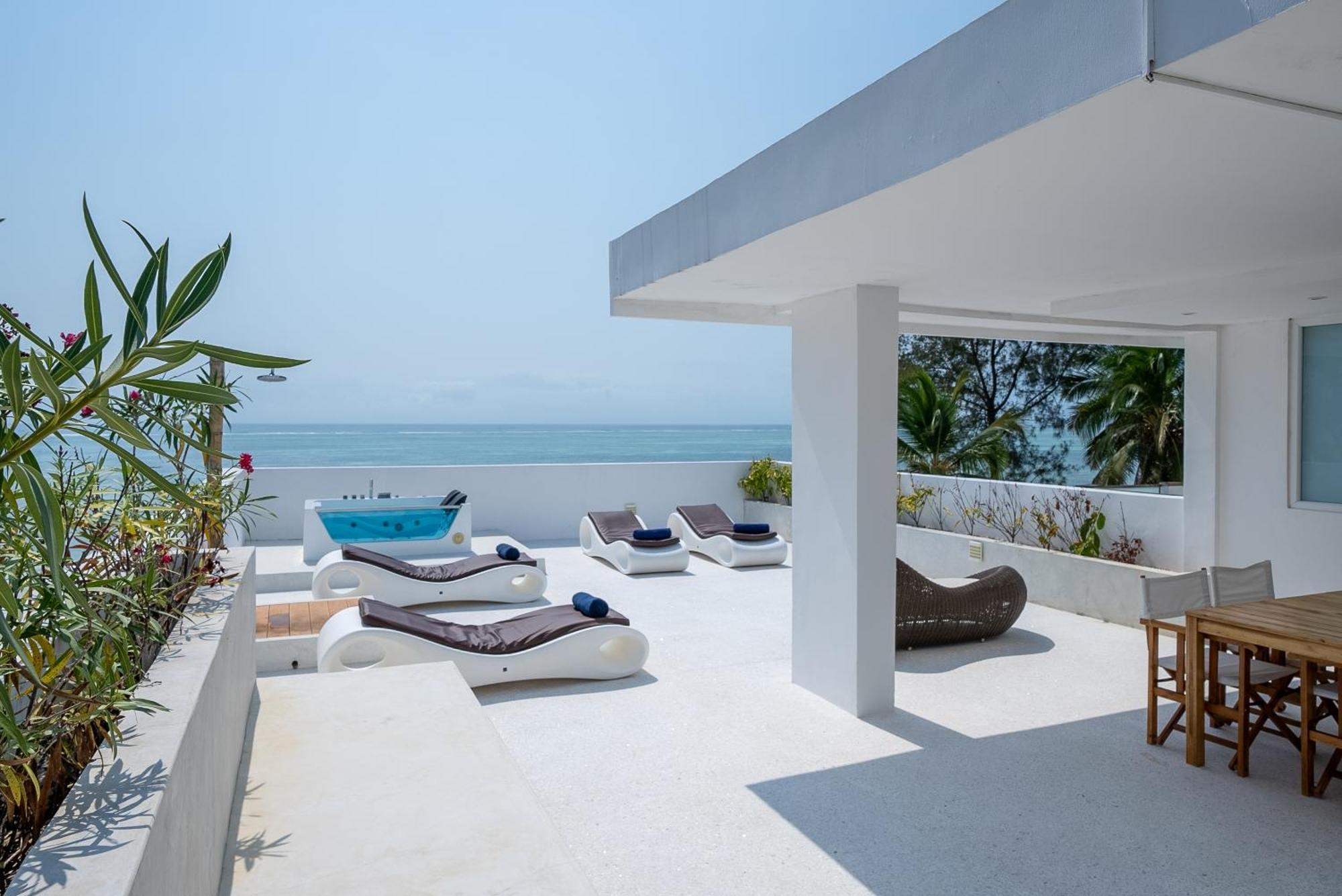 Ocean View Penthouse With Jacuzzi Elias Homes Zanzibarhouses Gulioni Luaran gambar