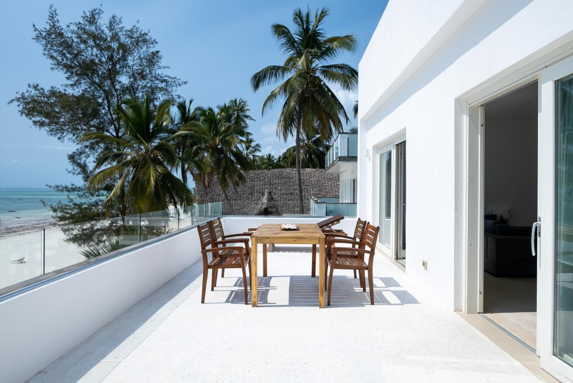 Ocean View Penthouse With Jacuzzi Elias Homes Zanzibarhouses Gulioni Luaran gambar